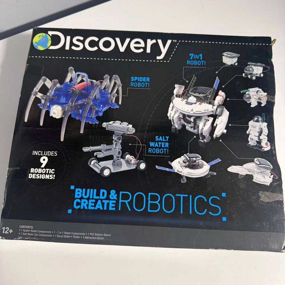 Discovery Kids Build Create Roboti STEM Kit 3 Robots 9 Designs Solar Salt Power